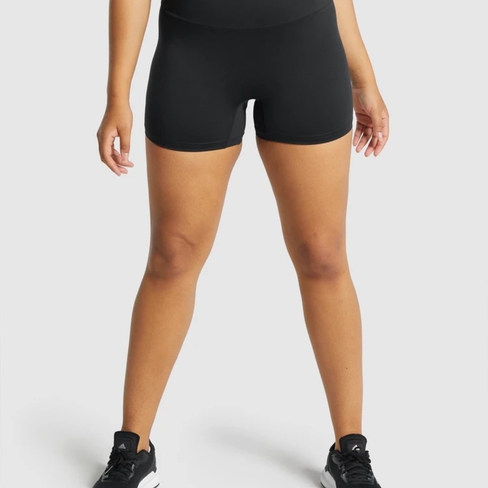 TRAINING SHORTS